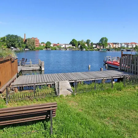 Ferienwohnung Malchow Appartement *